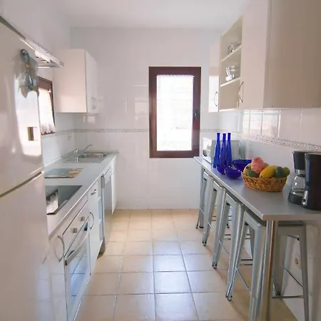 Anju De Tres Con Piscina Villa *