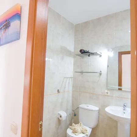 Anju De Tres Con Piscina