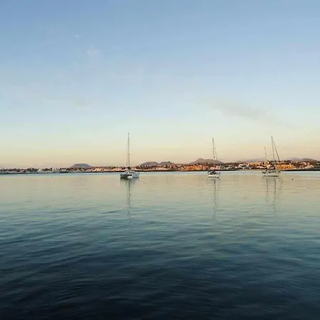 Anju Villas, Tamara Willa Corralejo