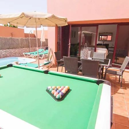 Anju Villas, Tamara Willa Corralejo