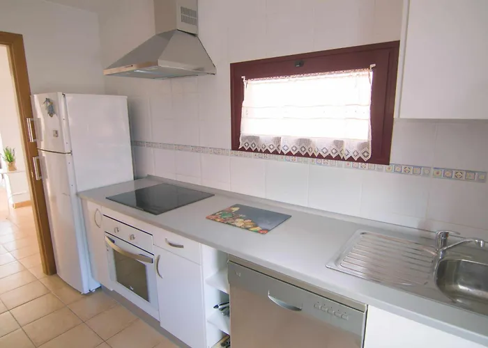 Anju Villas, Tamara 科拉雷侯